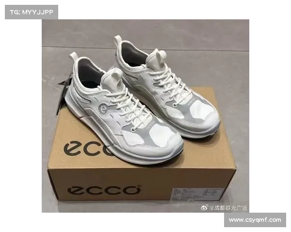 三次联名白山,ECCO撕下“中年皮鞋”标签闯潮圈 三次联名白山,ECCO撕下“中年皮鞋”标签闯潮圈